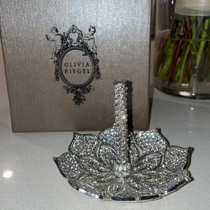 Olivia Riegel Windsor Ring Holder